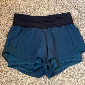 Size 4 Lululemon shorts